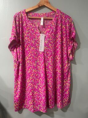 Clear Scentsible Women's Hot Pink Floral Short-Sleeve Tunic